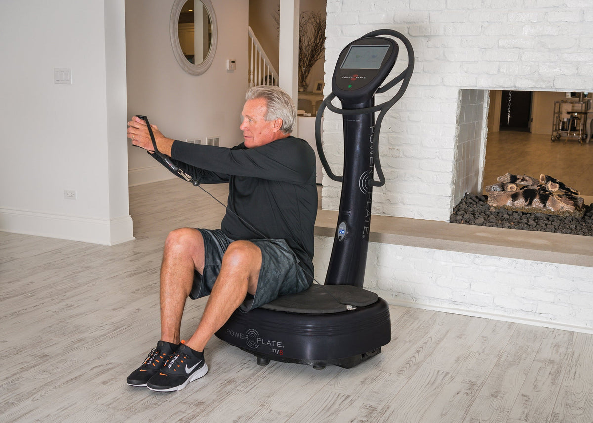 Man doing a seated cable row on a Power Plate my8